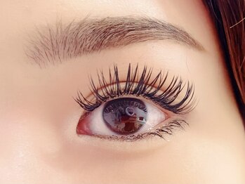 リボン 水戸店(Ribbon)の写真/【大人気フラットラッシュでモチ◎魅力的な目元に!】自然なつけ心地なのにしっかりボリュームアップ♪