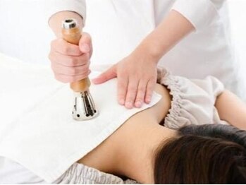 レガロの写真/【手足・お腹が冷える方オススメ】温熱器&全身マッサージで冷えだけでなく、凝りも解消!