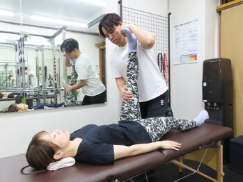 ウダンジム(UDAN GYM)の写真/【オーダーメイド】トレーニング,整体,筋膜,ストレッチ50分+有酸素運動40分！小尻&美脚をゲット★