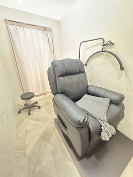 ビオルネ(VIE.ORNER)/全自動式施術台