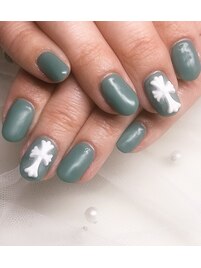 大人気のクロスネイル