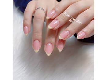 黄色フレンチネイル