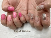 ダイナ ムーン(Dyna moon.)/スタッズアートネイル