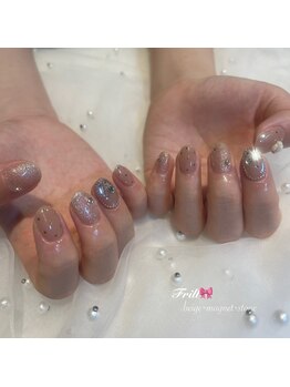 フリル(Frill)/ショートネイル×ワンホンネイル
