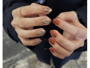 ハンドワークネイル(handworknail)/上品な一癖を。