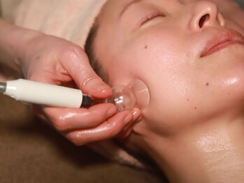 アン グレーヌ 自由が丘(unegraine)/リンパケアで血流促進