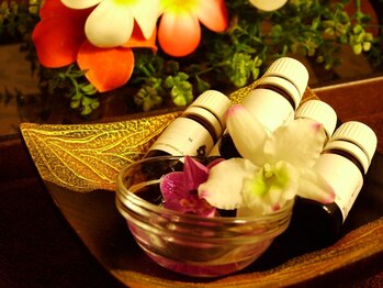 リフレスポットの写真/【駅徒歩2分】天然植物アロマオイルマッサージ★個室で精油の香りに包まれながら至福のひと時♪60分4,980円