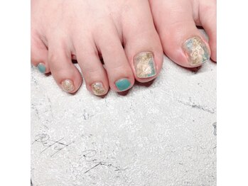 プチルポ(Petit Repos)/フット×透明感アート