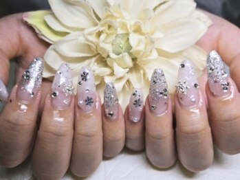 イーアンドイー(e&e)の写真/デザインに迷ってしまう方には定額コースがオススメ★サンプル多数◎好みのデザインがきっと見つかる!