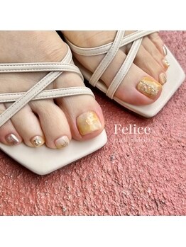 ☆asymmetry　foot　nail☆