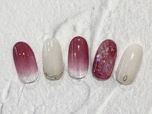 ネイルサロン ラブリーズ 相模大野店(NAIL SALON LOVELLY'S)/定額　￥８９８０