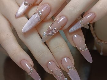 インフ 蕨店(INF.)の写真/チップスカルプネイルが得意◎自爪の形にお悩みの方,爪が弱く伸ばせない方もすらっとのびる魅力的な美爪に!