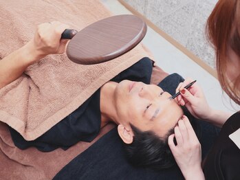ウイユサロン(oeilsalon)/眉毛デザイン