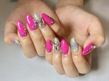 トータルビューティーローズ(Rose)/ギャル感が可愛いピンクネイル