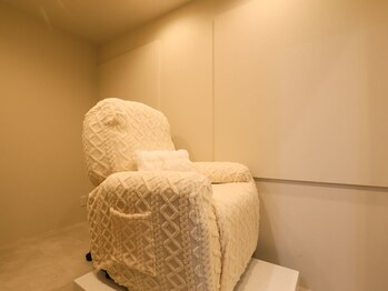 イル バイ アトモス(ilu by Atmos)/アイラッシュルーム