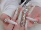 ピオミエルネイル 新宿(pio miel nail)の写真/《長さ出しやパーツ付け放題がおすすめ！》憧れのスラっと綺麗な指先に♪爪が短くてお悩みの方にも◎