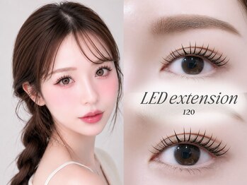 シルバイアンフルール(Cils by Une fleur)の写真/自然に盛れるマツエクでトレンド顔に★フラットラッシュ/下まつげエクステ/カラーエクステなど種類も豊富!!
