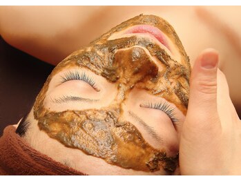 ムルア(MURUA)/ハーブピーリング