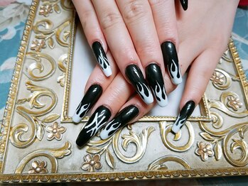 プリンセスネイル(Princess NAIL)/ブラックファイヤーネイル
