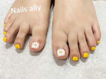 ネイルズアリー 立川店(Nails ally)/お花×イエロー×フット×春×夏