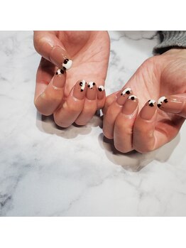 エムズネイル(M's nail)/ニュアンスダルメシアン