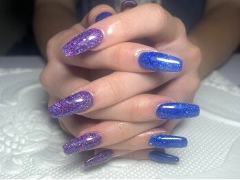 リリーネイルサロン(Lillie_nail_salon)の写真/シンプル~派手めのデザインまで幅広く対応可能◎施術時間が短いためスキマ時間にもご予約いただけます♪