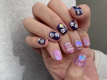 リルム(Relum)の写真/季節やイベントに合わせたネイルもお任せください☆熟練スタッフによる高い技術力で丁寧に施術いたします♪