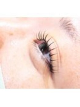 アイラッシュサロン エフ(f)/まつげパーマ☆