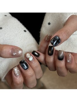 private nailsalon SEA/dark navy