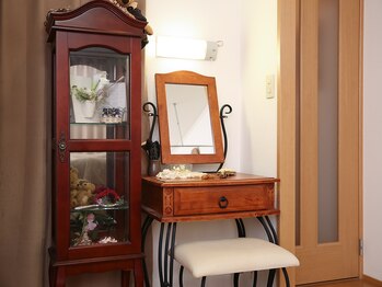 リラクゼーションエステ マーミー(maamii)/メイクブース