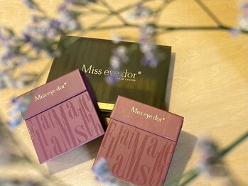 モーブ(MAUVE)/カラーエクステも豊富に取り揃え