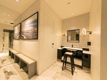 ブルーオーシャンジム 玉出 帝塚山店(Blue Ocean Gym)の雰囲気（ホテルのようなラグジュアリーな空間でアメニティーも豊富♪）