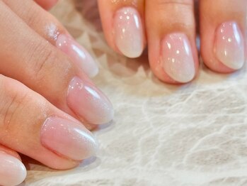 ヘアアンドネイル ミューズ 新浦安店(HAIR&NAIL MUSE)/ホワイトグラデーション大人女子