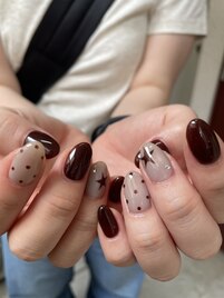 深みレッド&ポップデザイン