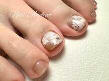 ネイル アンチュ(Nail Anchu)の雰囲気（フットジェル＋角質甘皮ケアでうるつやな足元を演出します）