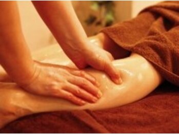 リフレスポットの写真/【足の冷え、むくみ解消】個室空間で疲れを癒したい方おすすめ♪疲労蓄積したフットをメインにアプローチ◎