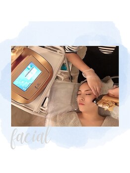 ミュー(professional beauty salon MYU)/フェイシャル施術風景