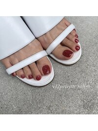 きらきら眩しいフットネイル♪