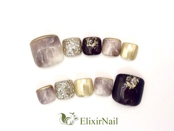 エリクサーネイル 神田(Elixir Nail)/フット やり放題 / クーポン使用