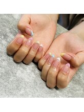 ネイルズ グラヴィス(Nails Gravis)/フレンチネイル