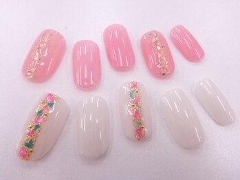 ネイルサロンクイール 宇都宮店(NAIL SALON QUILL)/クラッシュシェルラインネイル