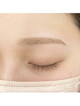 エルブリンク(elblink)/華やかさと柔らかさの絶妙なmix