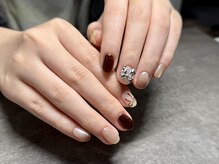 アット(Att)の雰囲気（リボンネイル）