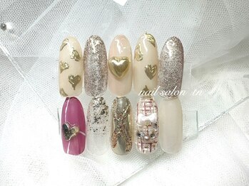 ティーエヌ 八王子店の写真/《華やかでお得な冬ネイル》お値段以上の上質な冬ネイルDが全員オフ無料で¥6300！