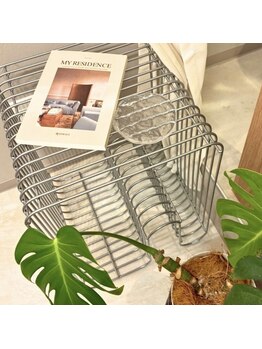 イリス 博多キャナルシティ店(IRIS.)/-end table-