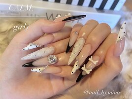 ガーリーネイル