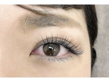 アムール(AMOUR)/LEDフラットラッシュ140本