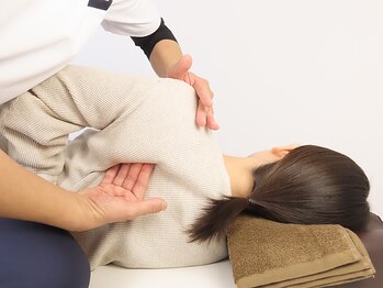 ニューライフ(New Life)の写真/骨盤矯正&肩こり・首こり改善整体でお疲れから徹底解放★明日も輝かしいお姿で仕事もプライベートも充実へ!