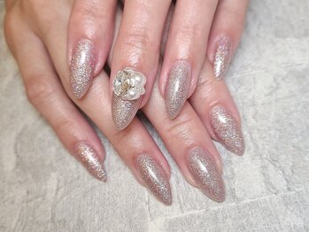 ネイルホン(nail Hong)/