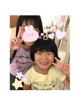 イシス ジェニー マルヤマクラス店(ISIS Genny)/仲良し姉妹笑顔が可愛いです♪